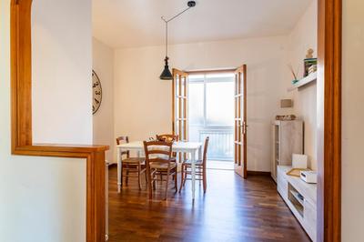 Hospital Riuniti - Lovely Apartment with Parking!