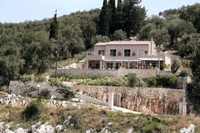Sea front house in Kassiopi