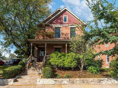 Housepitality - The Victorian Vacation Home