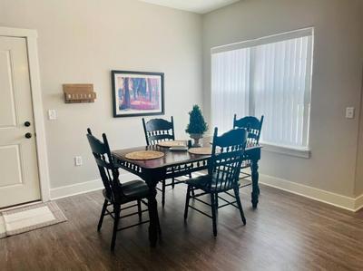 Main Floor 2 Bedroom Condo in Bettendorf