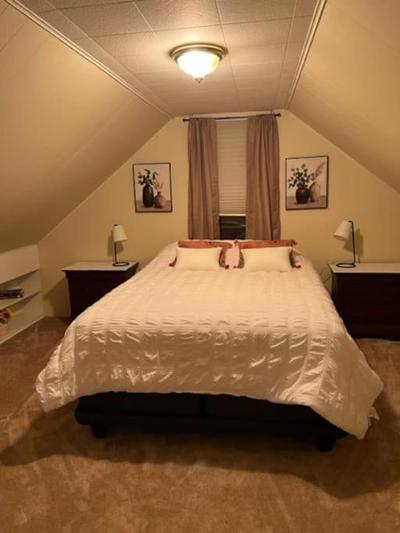 Theos Cottage Niagara