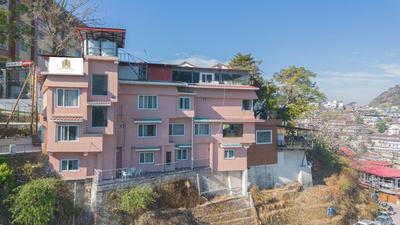 Super Hotel by Perfectstayz Mall Road