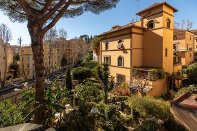 iFlat Trastevere Bright and Comfy 3 Bedroom apt