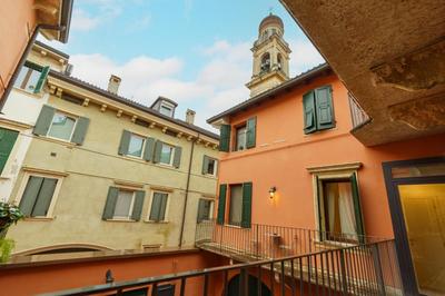 Domus Verona - Elegante Residenza Satiro
