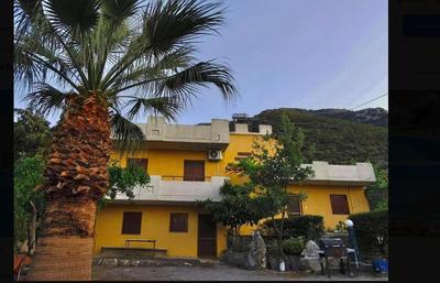 Villa Kardi