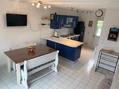 Maison 50 m de la Plage Valentin, vue sur mer