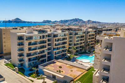 Carmely Velas Paradise