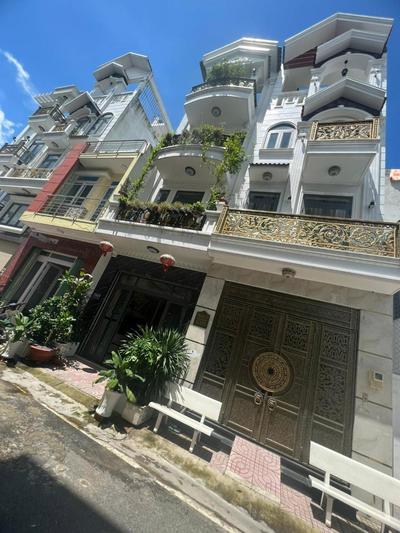 Nhà nguyên căn full nội thất