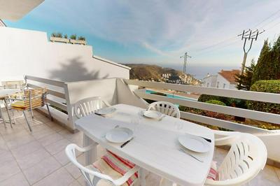 Appartement vue mer et piscine
