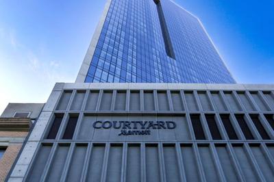 Courtyard by Marriott Long Island City/New York Manhattan View