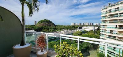 Barra - Luxo, Piscina, Sauna e Automação