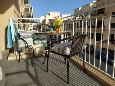Apartment close to the sea