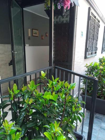 Il Borghetto house grey