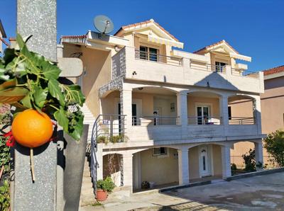 Apartmani Kenova 5