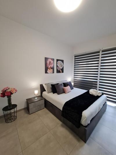 Raymihome Dante -Parking Privato