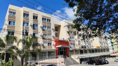 J Studio - Fast WiFi, 55" UHD TV with Netflix & Prime Video, Free Pool Access