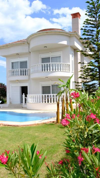 BlueHomes Villas