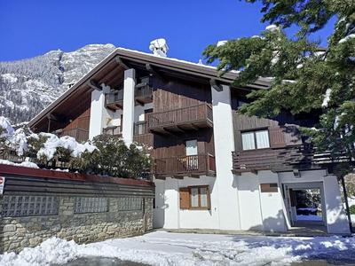 La maison des Guides - trilocale a 500 mt dalle piste di Dolonne