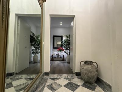 Victoria's Apartment