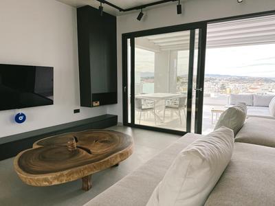 OLO Penthouse