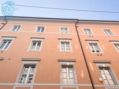 Corridoni 3B Tirabora Short Rent