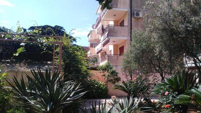 Sesto studio apartment
