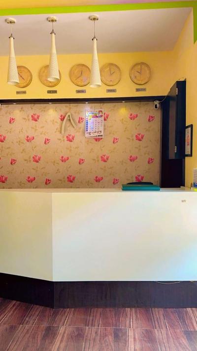 Hotel Avenue Near T-2 International Airport Mumbai