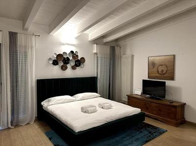 Lodi Suite