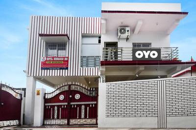 Super OYO Hotel O Rudraksh Inn