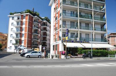 Apartment Montebello