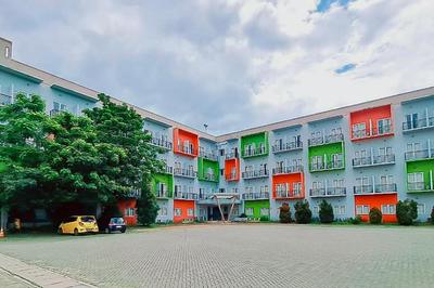 Gading Serpong Hotel Near Stadion Persita Redpartner
