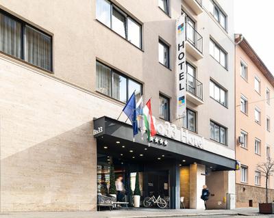 Bo33 Hotel Family & Suites