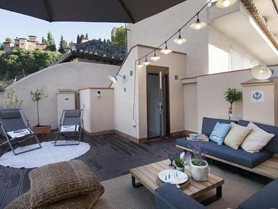 ChezmoiHomes Alhambra Boutique Terrace