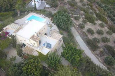 Olive House Traditional Villa with Pool