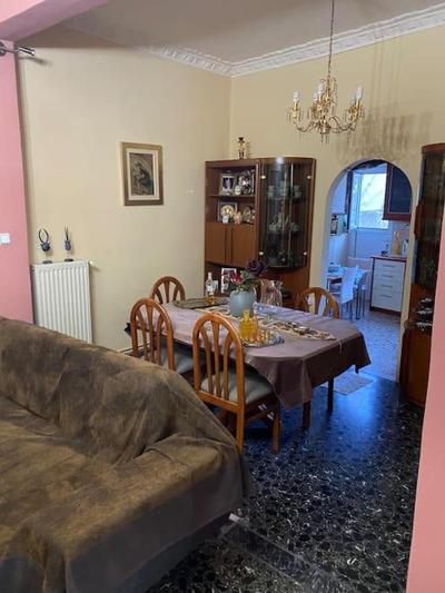 House close to the port Piraeus and metro station