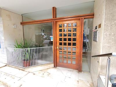 “ZEUS”, STYLISH LUXURY BUSINESS SUITE in the heart of Athens.