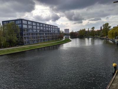 200qm Loft for Friends and Family - on the Spree!