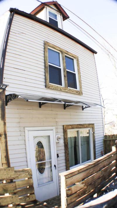 Newly Renovated 2-Bed near Downtown-North Shore