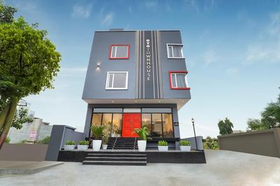 Townhouse Golden Avenue Road