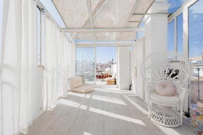 C44 Cute Penthouse City Center
