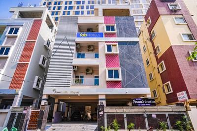 FabHotel Perams Grand Inn - HITECH CITY