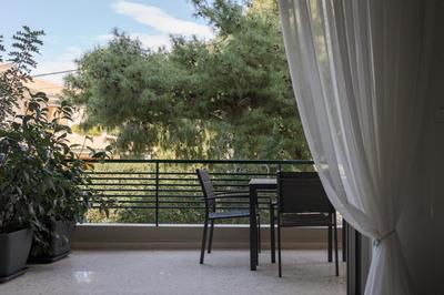 Vouliagmeni Stylish Apartment