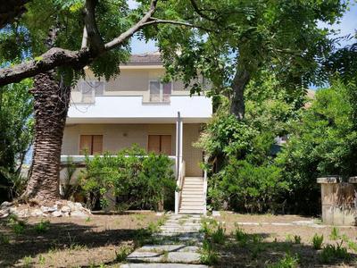 Villa sul mare
