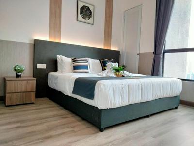 Bangsar South Botanical I Bed & Pillow