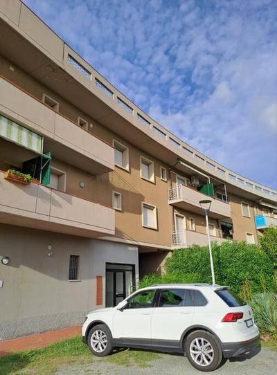 Appartamento Rossana - Luni (SP)