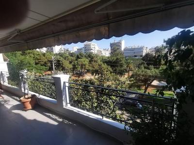 128 m² spacious park view apartment