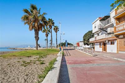Apartamento frente a la playa