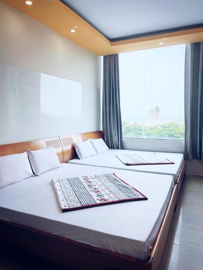 Nhà nghỉ Huy Hùng