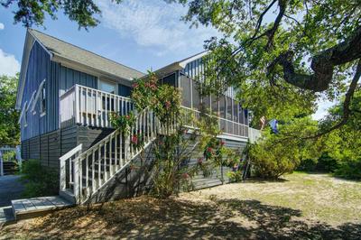 12 42nd Avenue by AvantStay