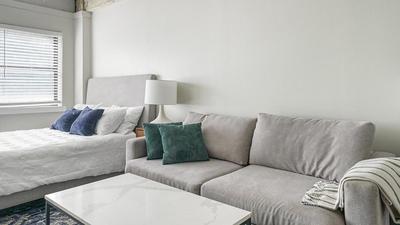 Landing Modern Apartment with Amazing Amenities (ID1803X66)